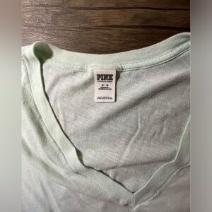 VS Pink Light Blue V-Neck Tee Medium